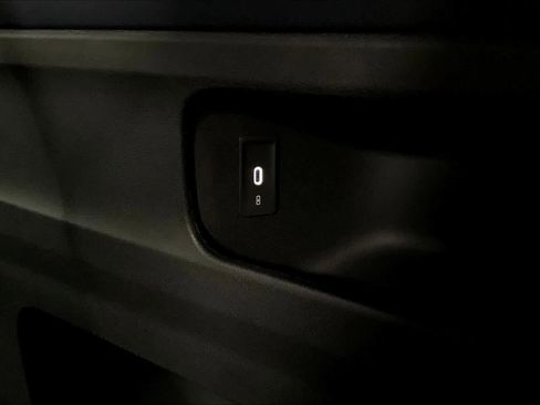 New 2025 Volkswagen ID. Buzz Pro S image 22