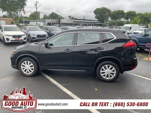 Used 2017 Nissan Rogue S AWD/4WD image 5