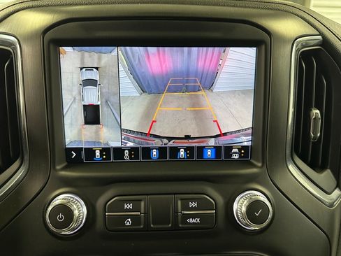 Certified 2021 GMC Sierra 2500 AT4 w/ AT4 Premium Plus Package image 14