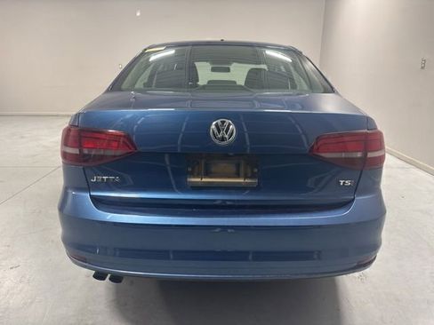 Used 2018 Volkswagen Jetta S FWD image 7