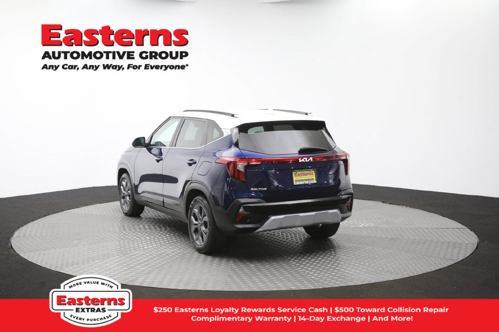 Used 2024 Kia Seltos S AWD/4WD image 39