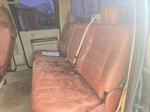 Used 2008 Ford F250 Lariat image 8