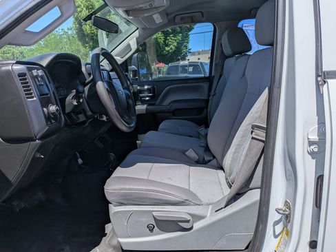 Used 2015 Chevrolet Silverado 2500 W/T w/ Snow Plow Prep Package AWD/4WD image 25
