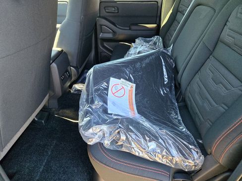 New 2026 Nissan Frontier PRO-4X w/ Pro-4x Convenience Package image 7