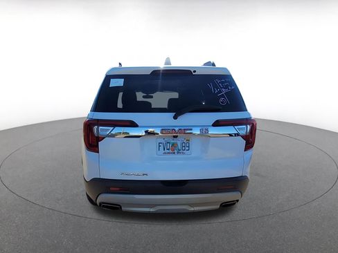 Used 2023 GMC Acadia SLT image 6