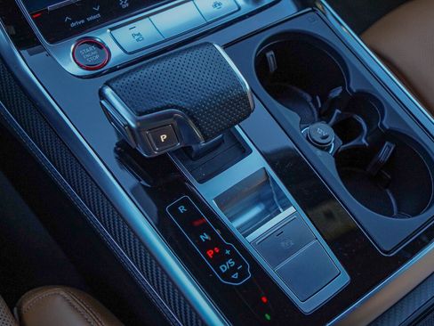 Certified 2023 Audi RS Q8 w/ Black Optic Package image 20