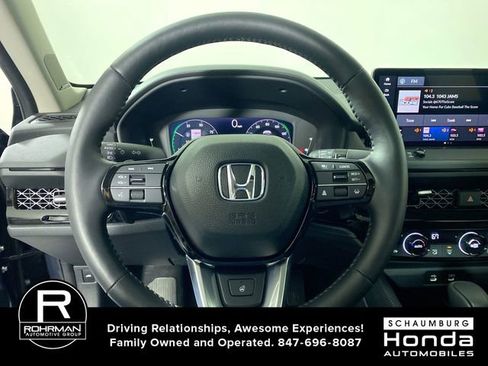 Used 2025 Honda Accord Touring image 11