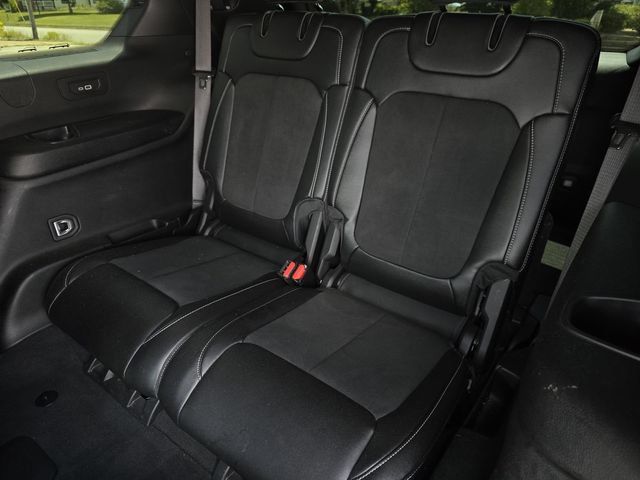 Used 2023 Jeep Grand Cherokee L Laredo AWD/4WD image 30