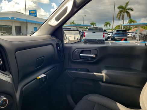 Used 2023 Chevrolet Silverado 1500 Custom RWD image 27