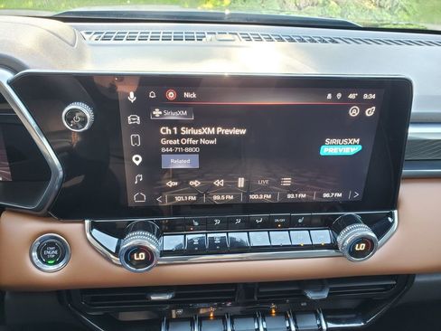Used 2023 GMC Canyon AT4 AWD/4WD image 25