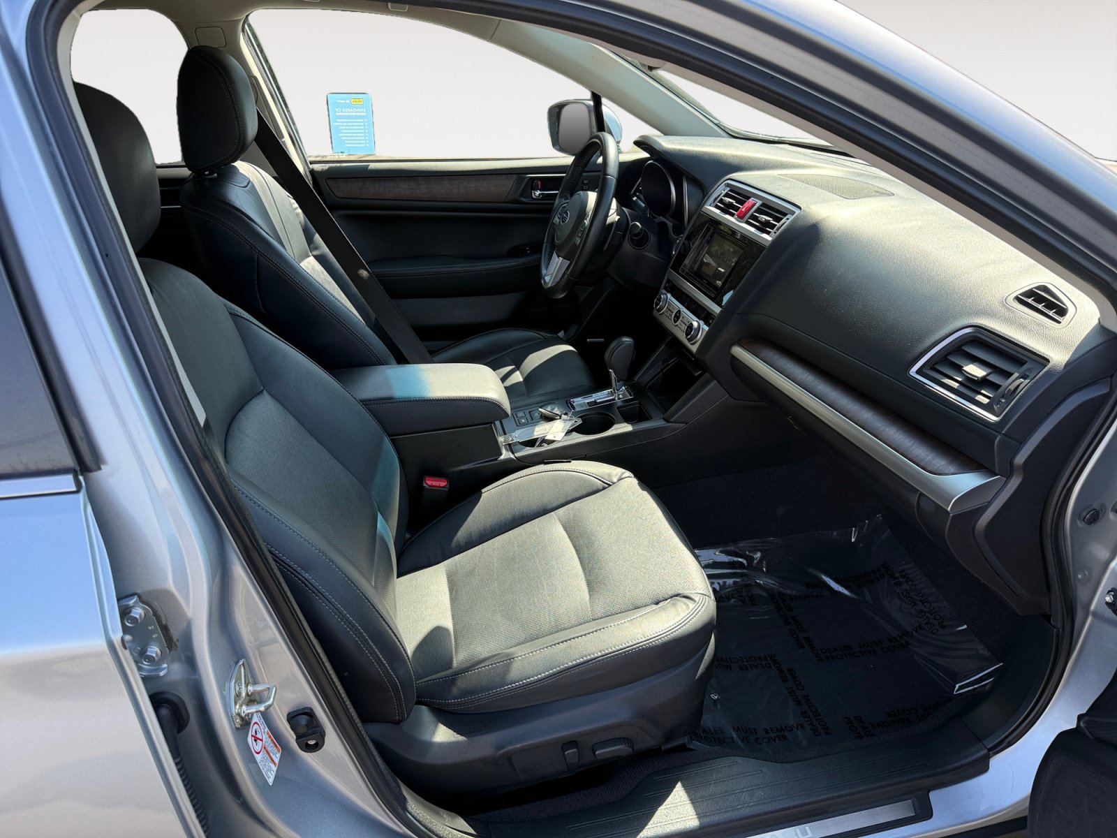 Used 2016 Subaru Outback 3.6R Limited AWD/4WD image 19
