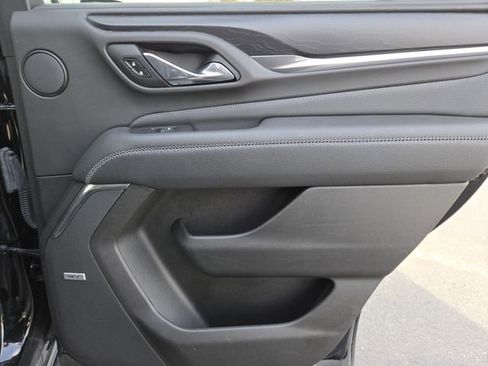 Used 2021 GMC Yukon Denali w/ Denali Ultimate Package image 32