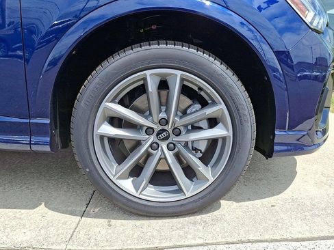 New 2025 Audi Q3 2.0T Premium image 7
