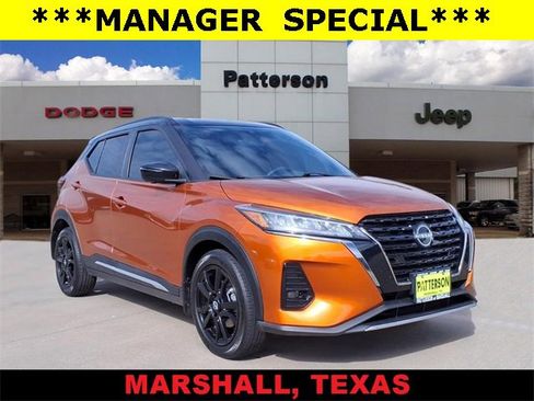 Used 2023 Nissan Kicks SR w/ Interior Electronics Package image 1