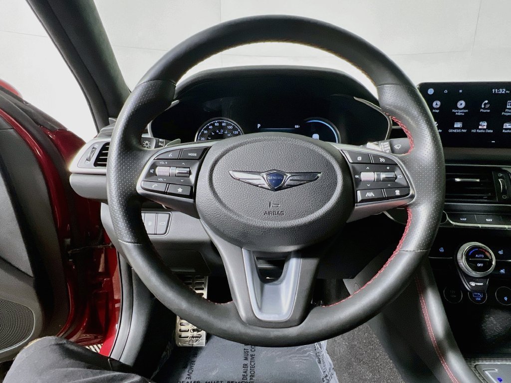 Used 2022 Genesis G70 3.3T RWD image 15