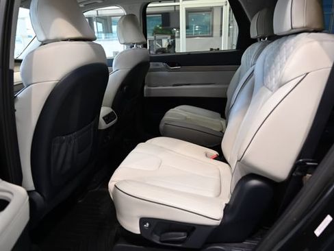 Used 2021 Hyundai Palisade Limited AWD/4WD image 11