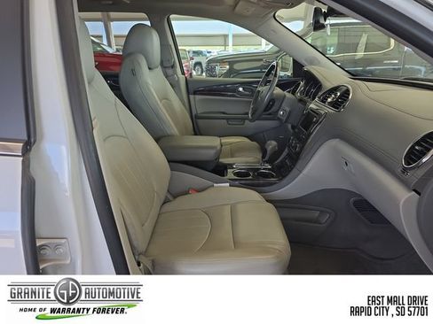 Used 2017 Buick Enclave Premium w/ Experience Buick Package FWD image 40
