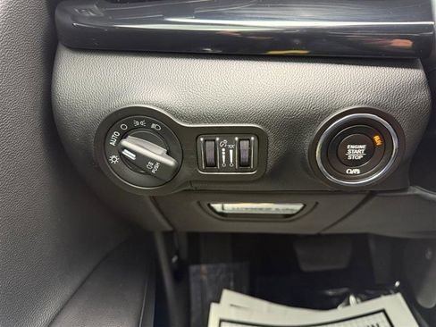 Used 2022 Maserati Quattroporte Modena image 26