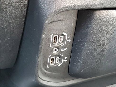 Used 2021 RAM 1500 Big Horn image 17