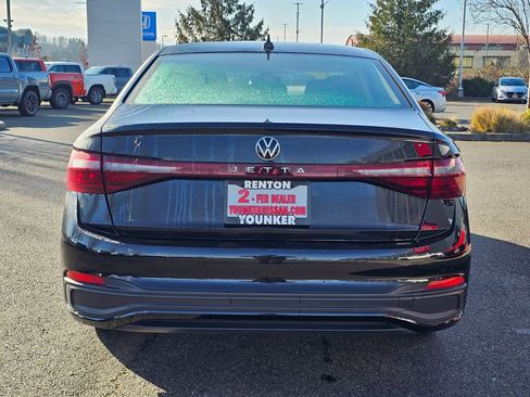 Used 2025 Volkswagen Jetta S image 6