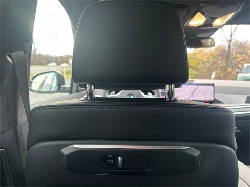 New 2026 BMW X7 xDrive40i w/ M Sport Package image 22