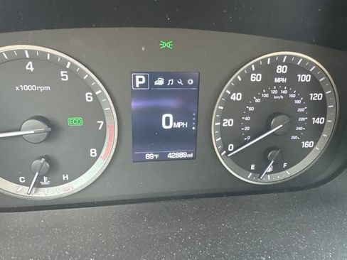 Used 2017 Hyundai Sonata Sport w/ Value Edition Package 02 FWD image 14