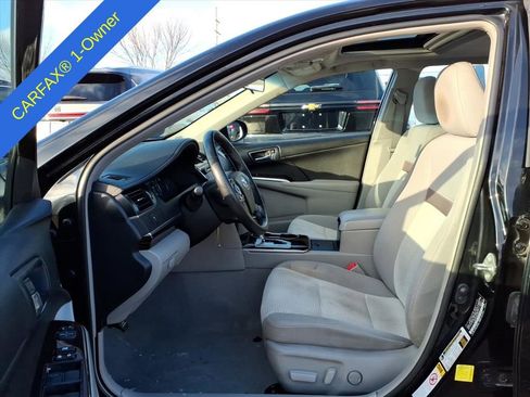 Used 2013 Toyota Camry XLE image 17