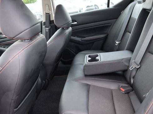 Used 2021 Nissan Altima 2.5 SR FWD image 17