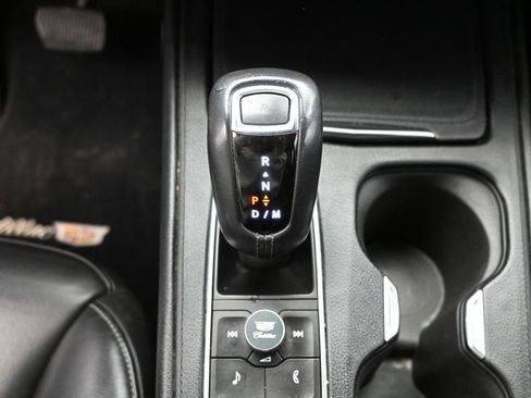 Used 2019 Cadillac XT4 Premium Luxury w/ Cold Weather Package image 25