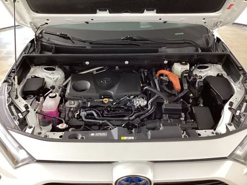 Used 2023 Toyota RAV4 XSE AWD/4WD image 41