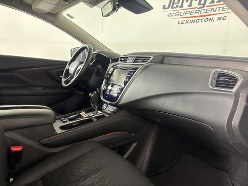 Used 2024 Nissan Murano Platinum w/ Cargo Package AWD/4WD image 34