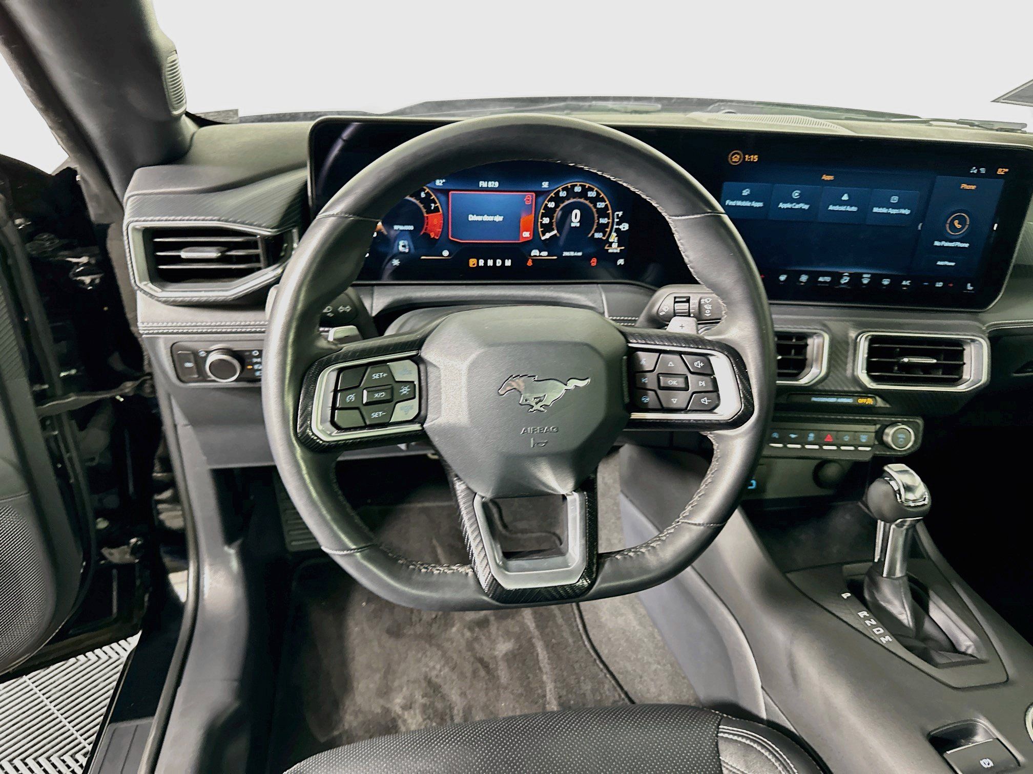 Used 2025 Ford Mustang GT Premium RWD image 17