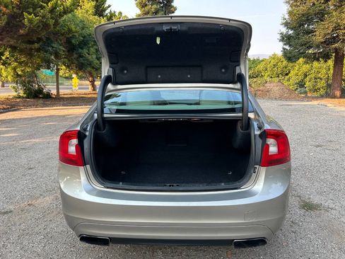 Used 2014 Volvo S60 T5 image 36
