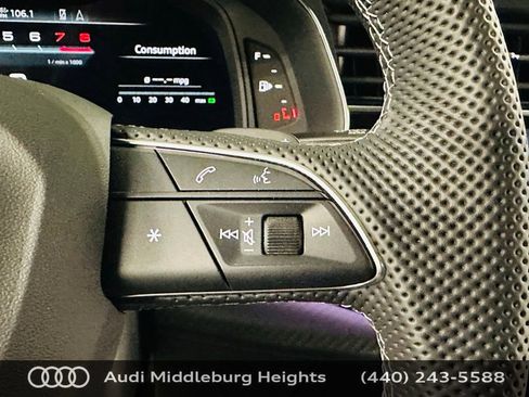 Certified 2025 Audi SQ8 Prestige image 19