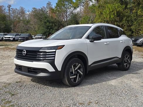 New 2026 Nissan Kicks SV w/ SV Premium Package image 4