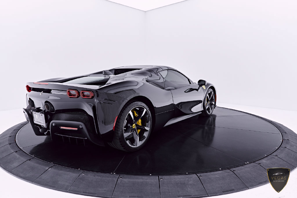 Used 2024 Ferrari SF90 Spider AWD/4WD image 16