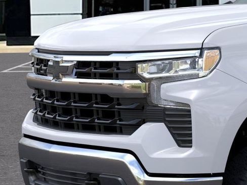 New 2026 Chevrolet Silverado 1500 LT w/ Z71 Off-Road Package AWD/4WD image 13