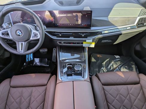 New 2026 BMW X5 M60i w/ Climate Comfort Package image 34