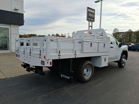New 2025 GMC Sierra 3500 Pro w/ Convenience Package image 7