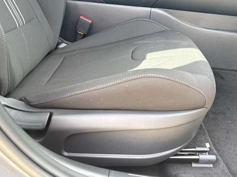New 2026 Hyundai Elantra SEL FWD image 15
