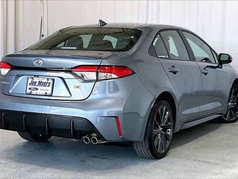 Used 2024 Toyota Corolla SE image 13