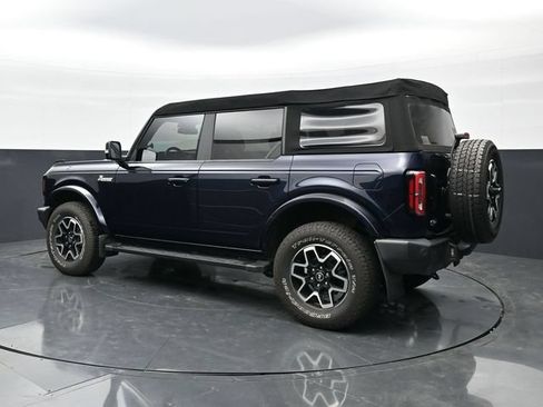 Used 2021 Ford Bronco Outer Banks AWD/4WD image 7
