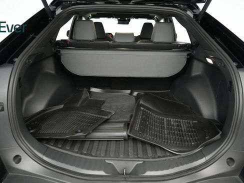 Used 2024 Toyota bZ4X XLE w/ Weather Package image 23