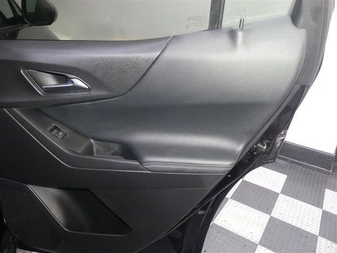 Used 2026 Chevrolet Equinox LT FWD image 26