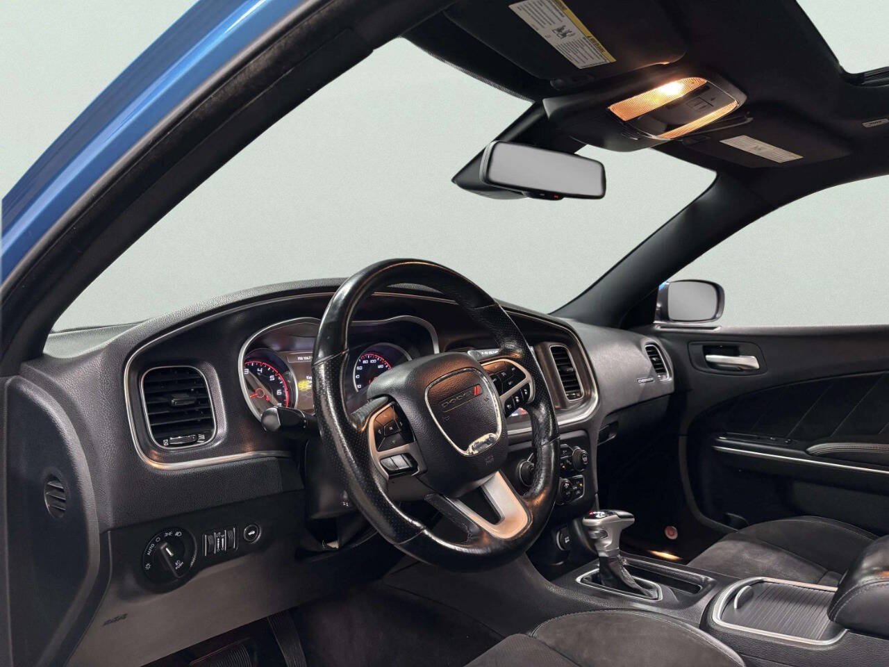 Used 2018 Dodge Charger R/T Scat Pack RWD image 14