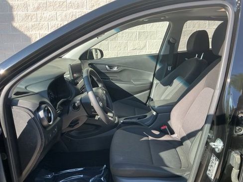 Certified 2023 Hyundai Kona SEL w/ Convenience Package AWD/4WD image 16