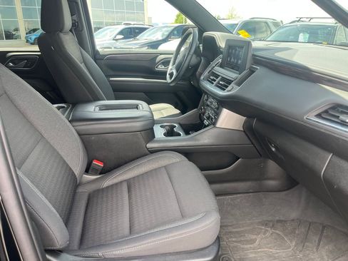 Used 2023 Chevrolet Tahoe LS AWD/4WD image 3
