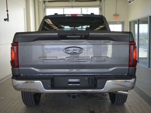 Used 2024 Ford F150 XLT AWD/4WD image 11