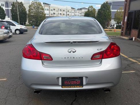 Used 2009 INFINITI G37 Journey w/ Premium Pkg RWD image 7
