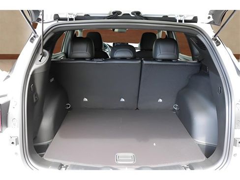 New 2026 Jeep Compass Limited image 16